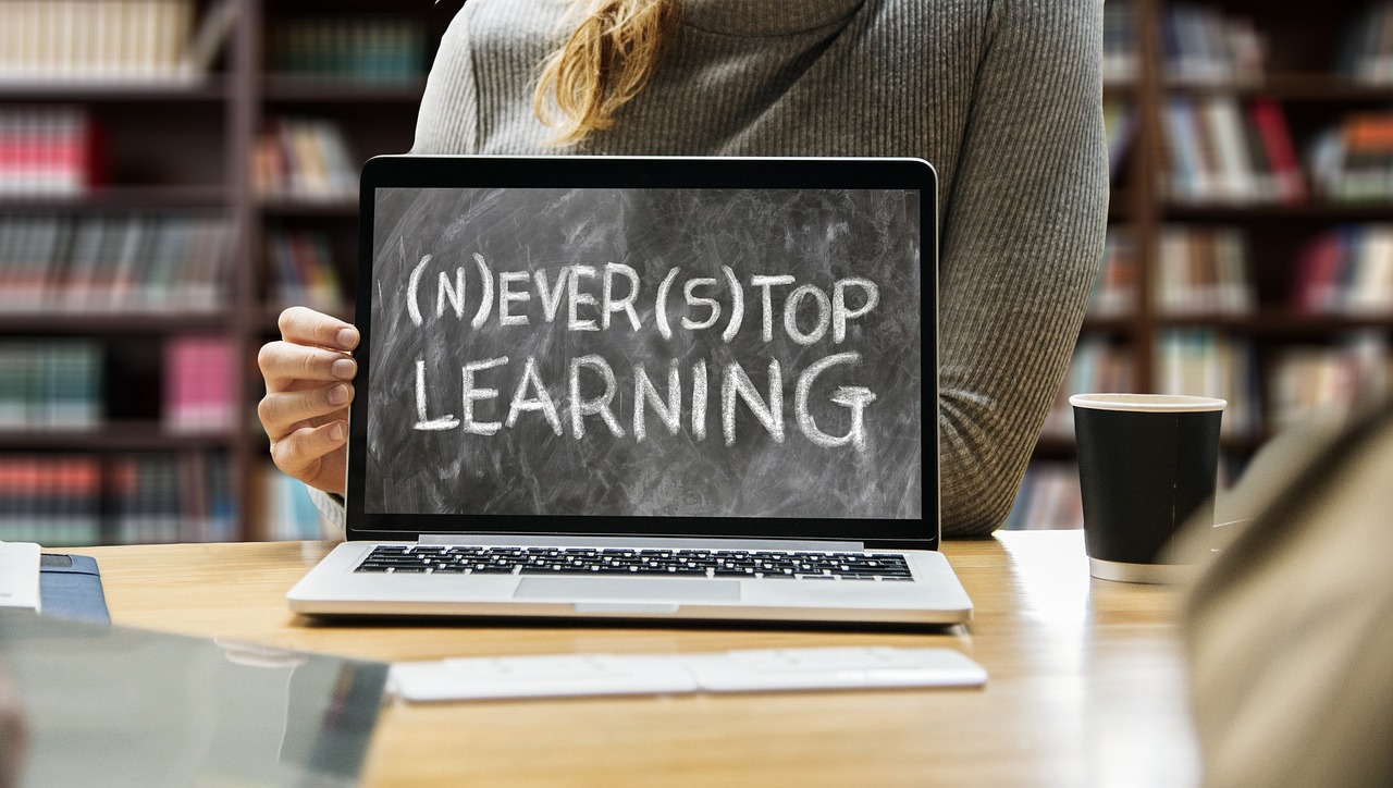 never-stop-learning-gda24b2ed5_1280